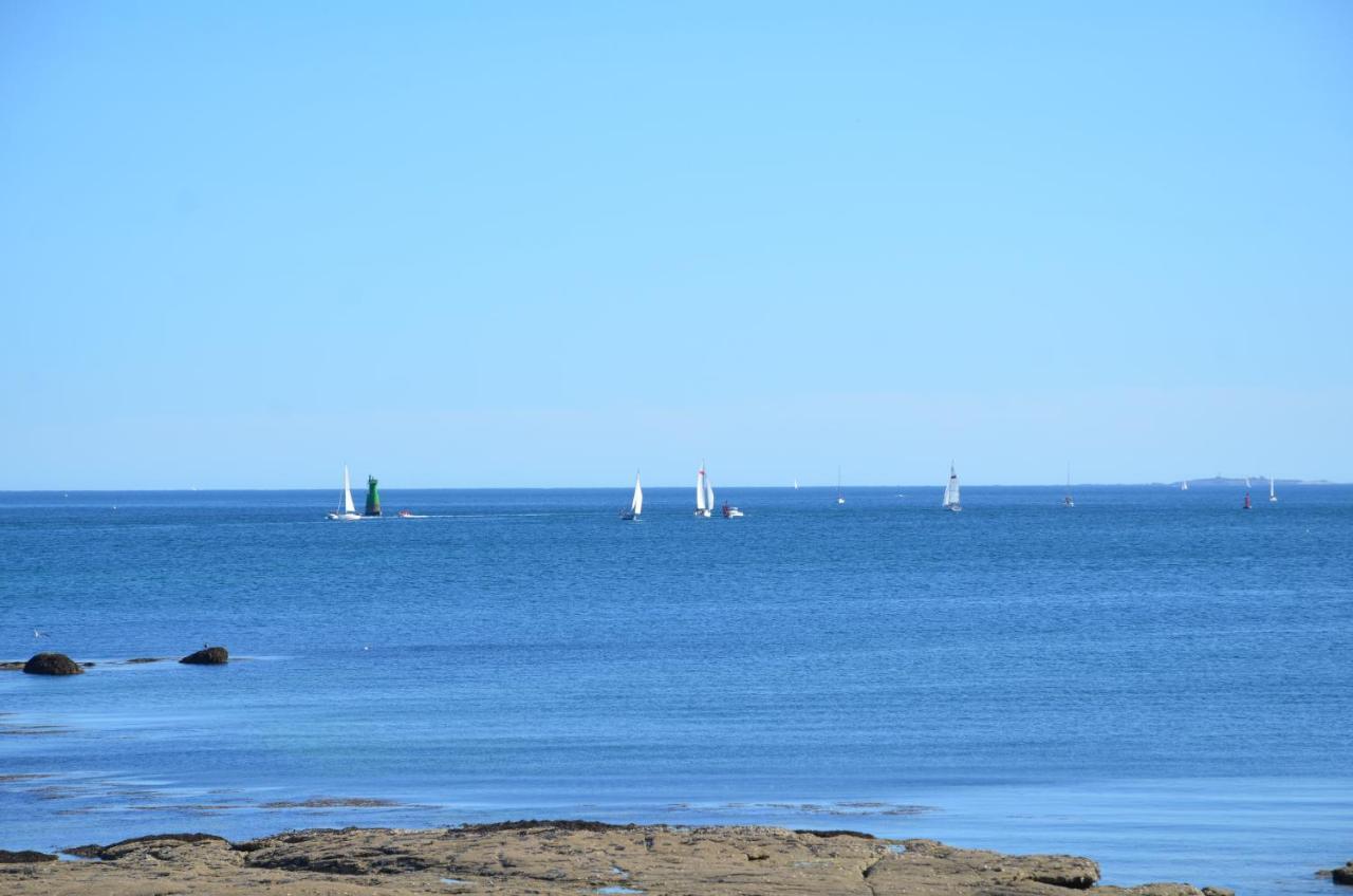 Votre Vue, La Mer, Les Bateaux !!! Wir Sprechen Flieben Deutsch, Touristentipps, We Speak English 콩카르노 외부 사진